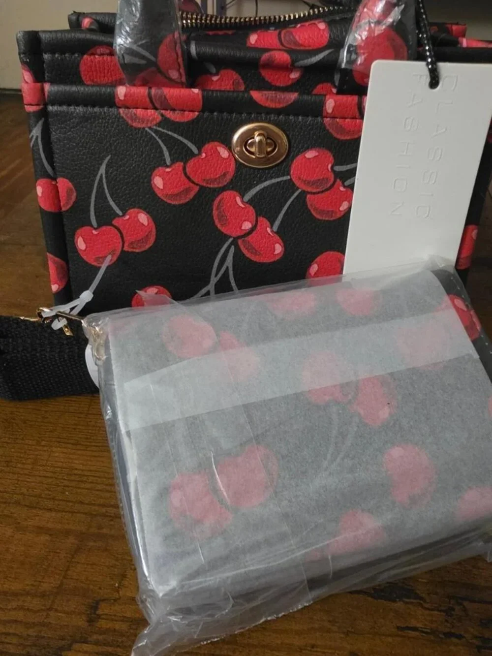 NWT Classic Fashion Cherry Print 2-in-1 Satchel Tote Bag with Matching Wallet